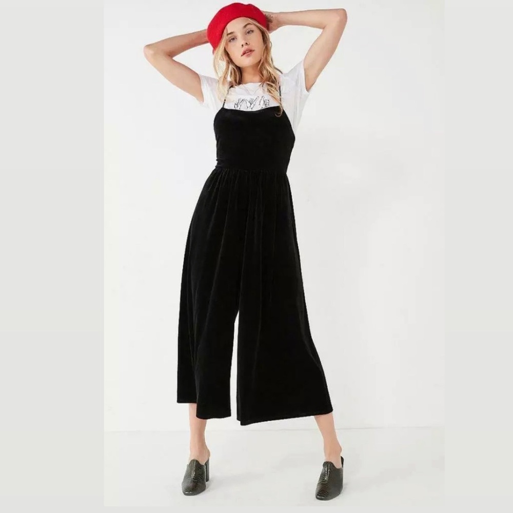 UO emmabella scoop back velvet wide leg jumpsuit